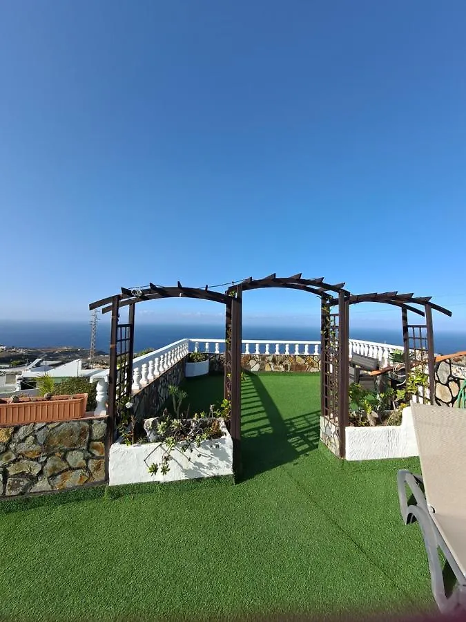 Tenerife Apartment 100M2 Casa De Don Quijote With A Terrace Of 100M2 With A View Of The Ocean And Teide Volcano And A Garden Of 600M2 Icod De Los Vinos